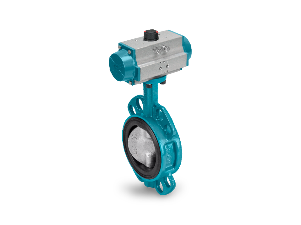 Pneumatically operated butterfly valve with stainless steel disc, elastic seal and flange connection – ideal for water treatment, chemical and industrial automation applications.