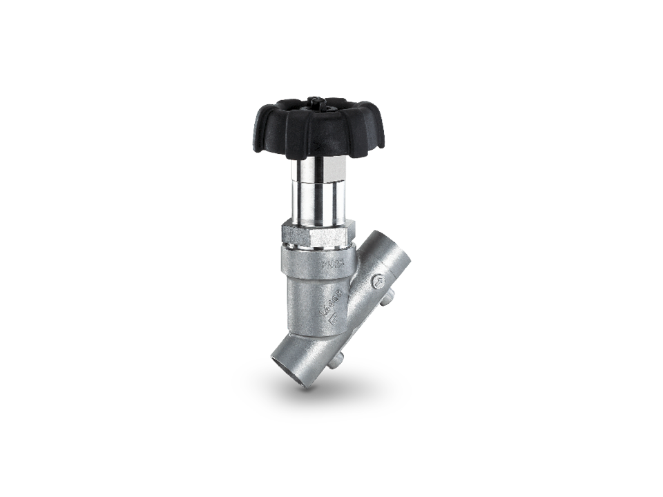 Válvula de assento angular operada manualmente com corpo em aço inoxidável e volante preto, em forma de Y para controle de fluxo otimizado em sistemas de tubulação industrial.